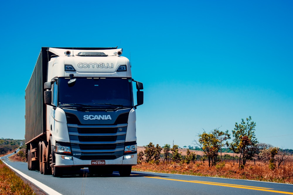 Commercial truck and trailer